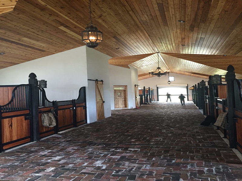 Cedar Horse Stable Finished (1)