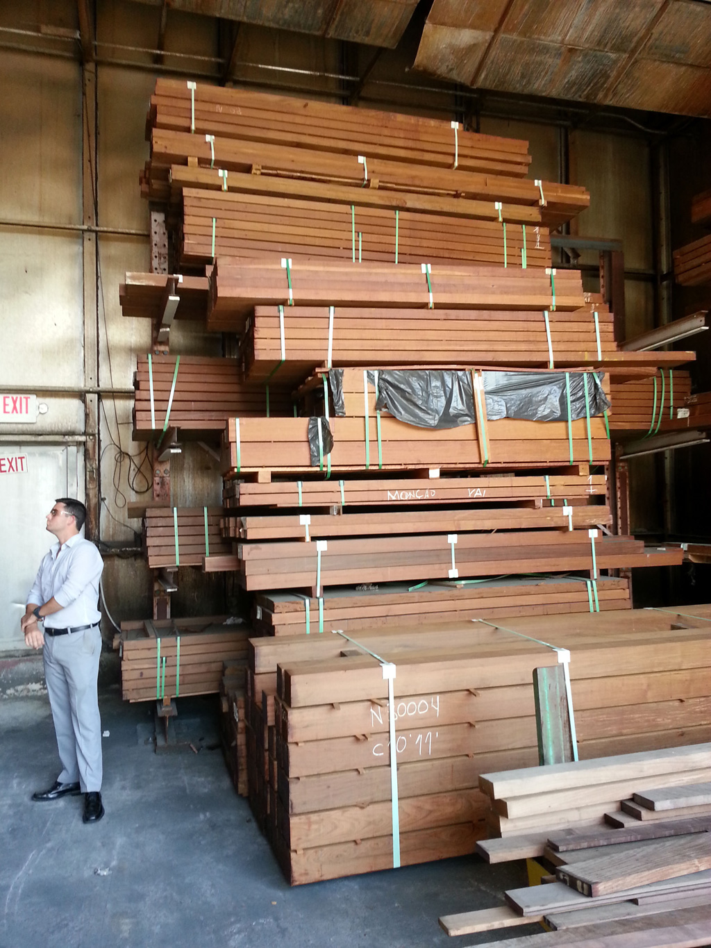 Buy Ipe decking direct Buy Ipe decking direct