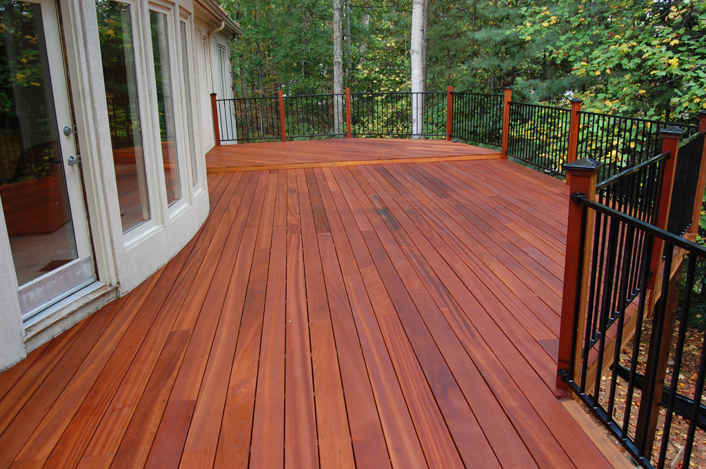 Ipe decking for commercial projects Ipe decking for commercial projects